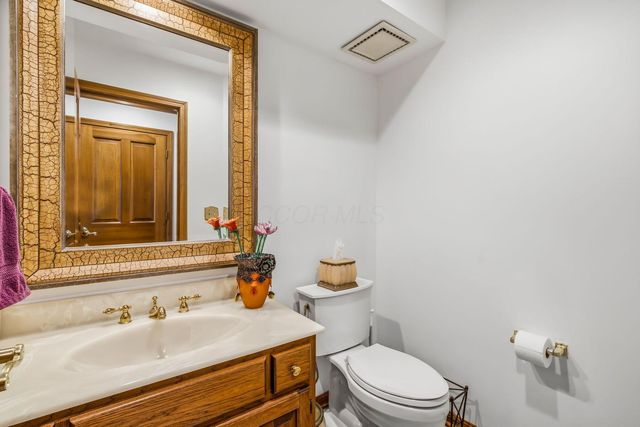 145 Valley Run Drive, Powell, OH 43065