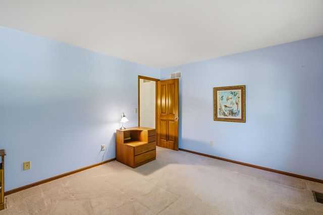 145 Valley Run Drive, Powell, OH 43065