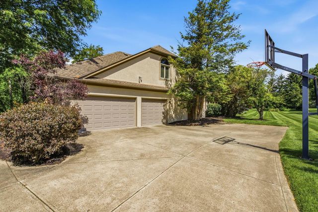 145 Valley Run Drive, Powell, OH 43065