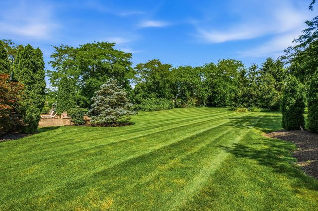 145 Valley Run Drive, Powell, OH 43065