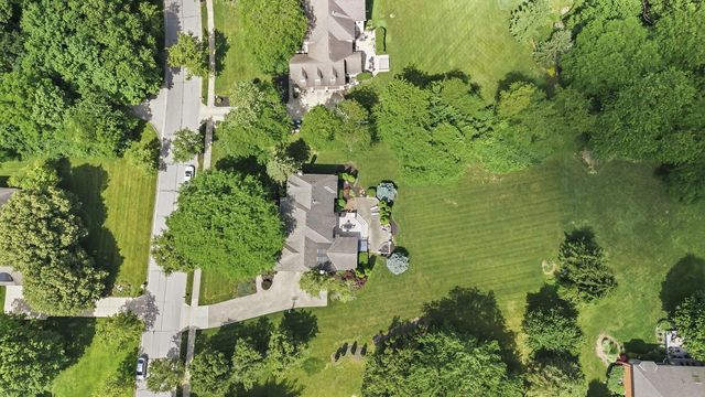 145 Valley Run Drive, Powell, OH 43065