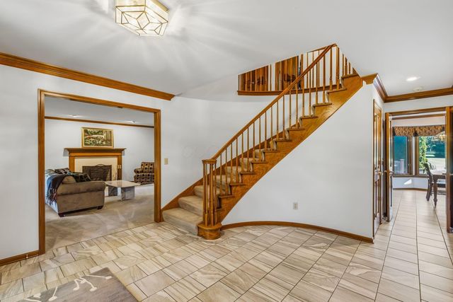 145 Valley Run Drive, Powell, OH 43065
