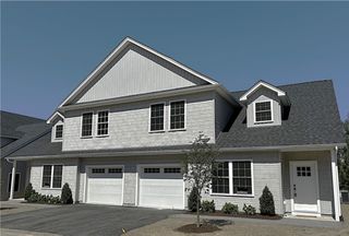 11 Fieldstone Way 11, Johnston, RI 02919