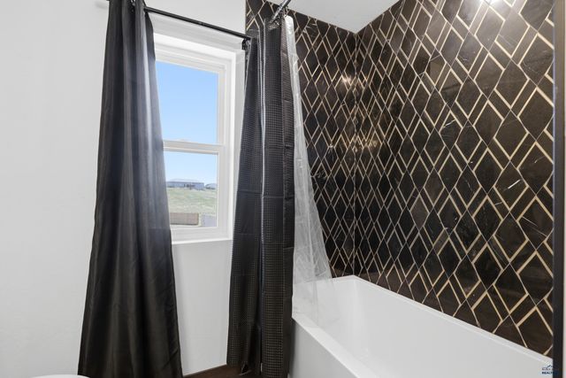 24024 BRIDLE RIDGE RD, Rapid City, SD 57701