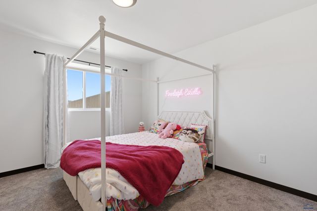 24024 BRIDLE RIDGE RD, Rapid City, SD 57701