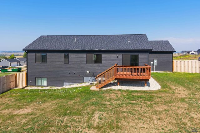 24024 BRIDLE RIDGE RD, Rapid City, SD 57701