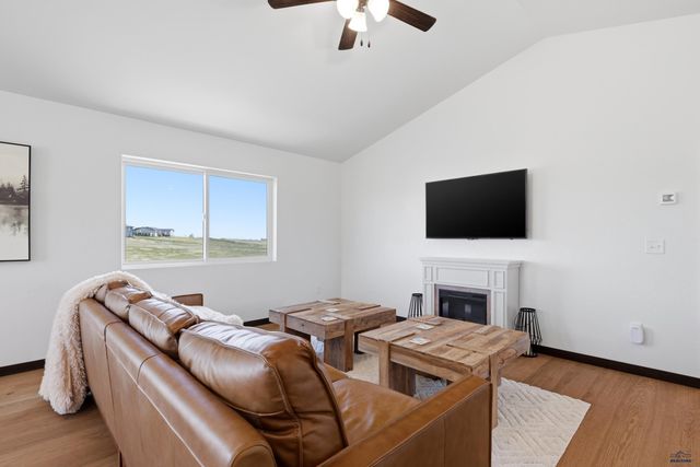 24024 BRIDLE RIDGE RD, Rapid City, SD 57701