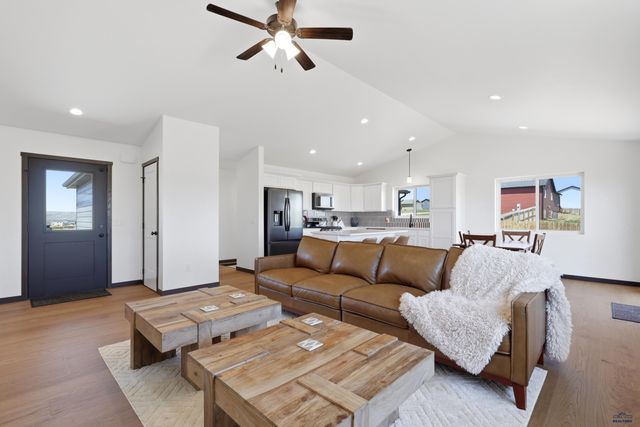 24024 BRIDLE RIDGE RD, Rapid City, SD 57701