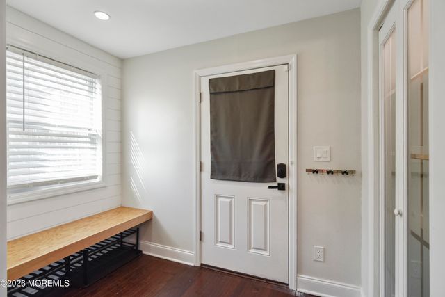 108 Morris Avenue, Belford, NJ 07718