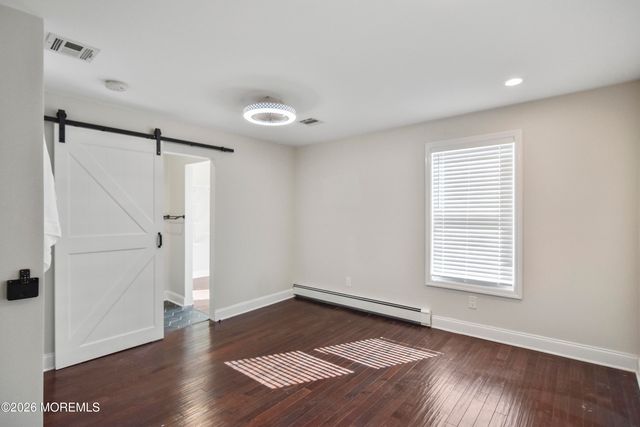 108 Morris Avenue, Belford, NJ 07718