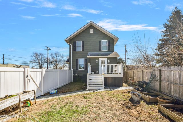 108 Morris Avenue, Belford, NJ 07718