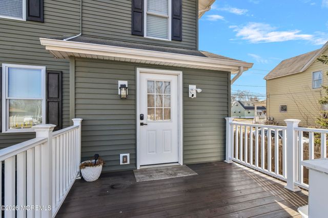 108 Morris Avenue, Belford, NJ 07718