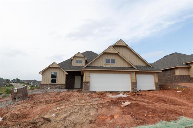3148 Grapevine Street, Edmond, OK 73034