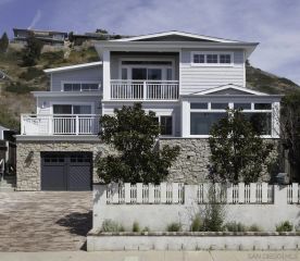 6429 Dowling Drive, La Jolla, CA 92037
