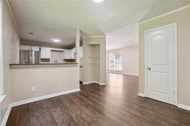 6223 Marbut Farms Lane, Lithonia, GA 30058