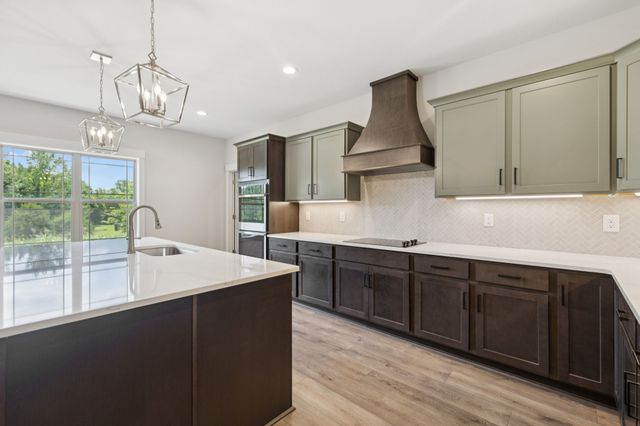 1630 Parchman Rd, Clarksville, TN 37040