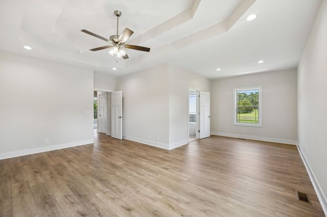 1630 Parchman Rd, Clarksville, TN 37040