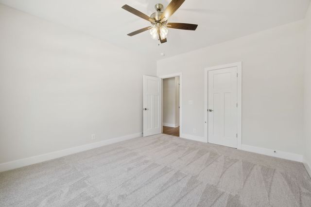 1630 Parchman Rd, Clarksville, TN 37040