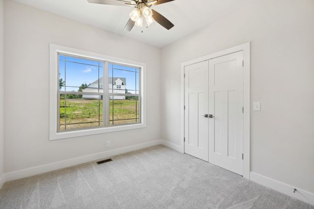 1630 Parchman Rd, Clarksville, TN 37040