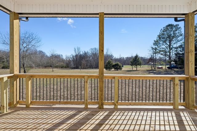 1630 Parchman Rd, Clarksville, TN 37040