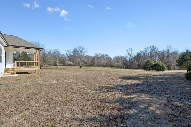 1630 Parchman Rd, Clarksville, TN 37040