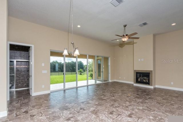 5832 WATERCOLOR DRIVE, Lithia, FL 33547