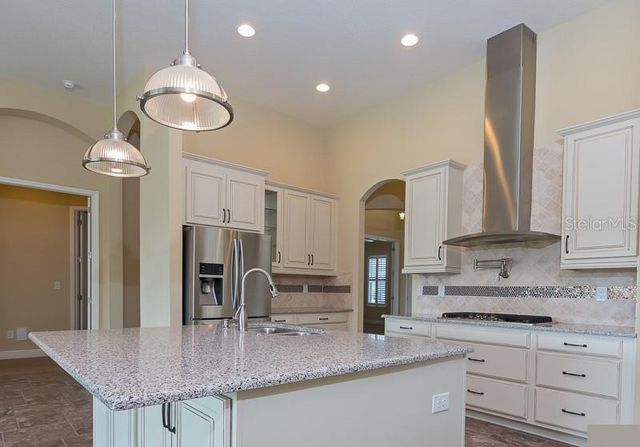 5832 WATERCOLOR DRIVE, Lithia, FL 33547