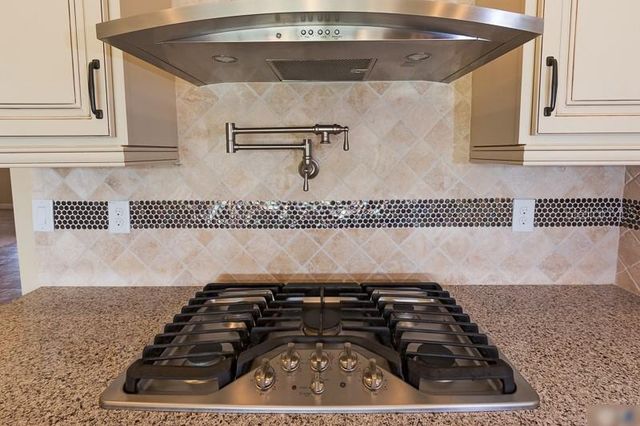 5832 WATERCOLOR DRIVE, Lithia, FL 33547