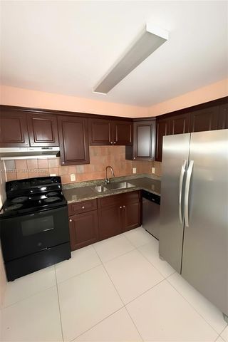 14215 NE 9th Ave 14215, North Miami, FL 33161