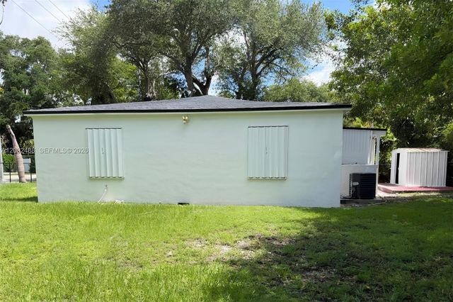 14215 NE 9th Ave 14215, North Miami, FL 33161