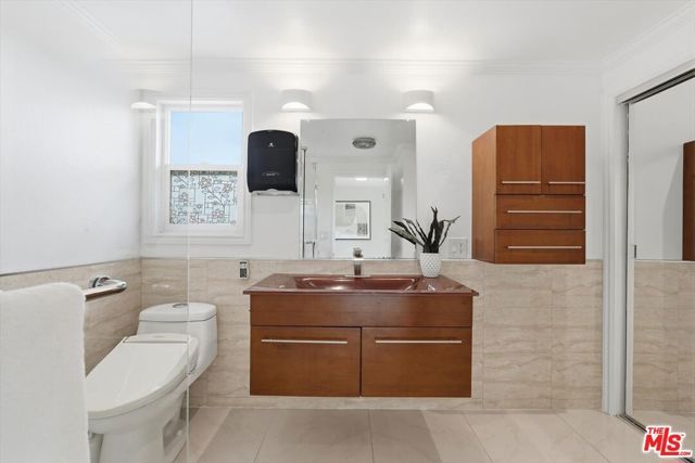 4540 Wawona Street, Los Angeles, CA 90065