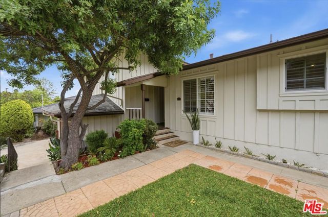 4540 Wawona Street, Los Angeles, CA 90065