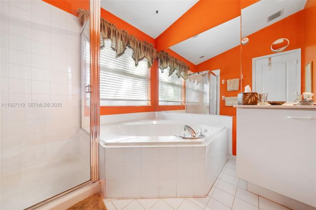 13214 NW 7th Dr, Plantation, FL 33325