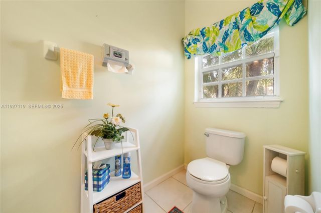 13214 NW 7th Dr, Plantation, FL 33325