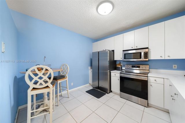 13214 NW 7th Dr, Plantation, FL 33325