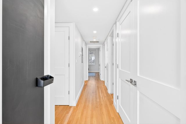 52 Fisher Ave 302, Boston, MA 02120