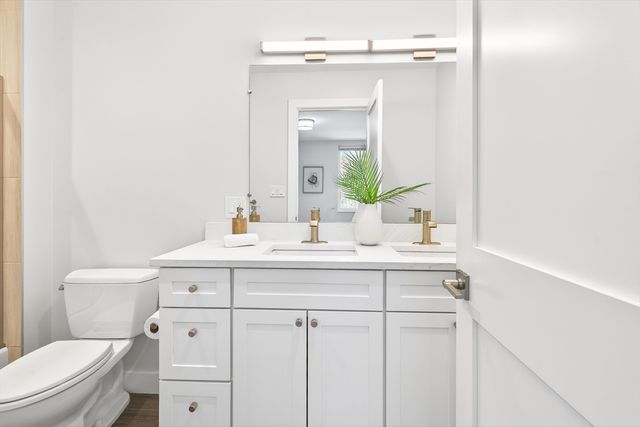 52 Fisher Ave 302, Boston, MA 02120