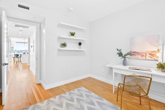 52 Fisher Ave 302, Boston, MA 02120