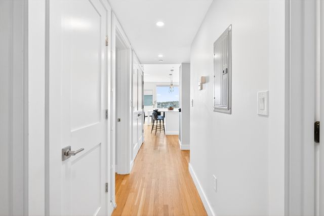 52 Fisher Ave 302, Boston, MA 02120