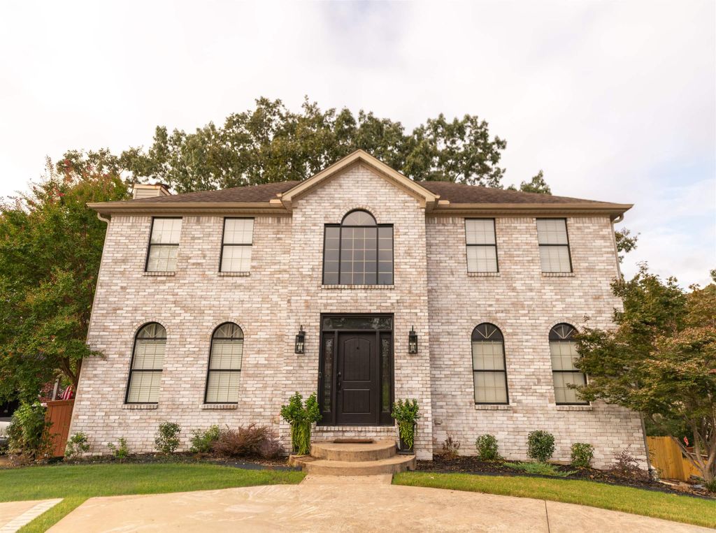 7909 Coleridge Drive, North Little Rock, AR 72116