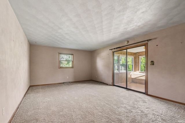 17971 Darden Road, South Bend, IN 46635