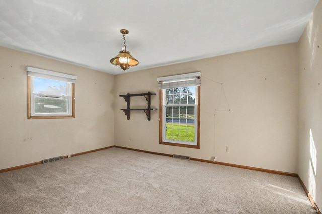 17971 Darden Road, South Bend, IN 46635