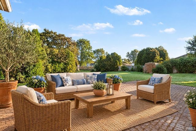 17971 Darden Road, South Bend, IN 46635