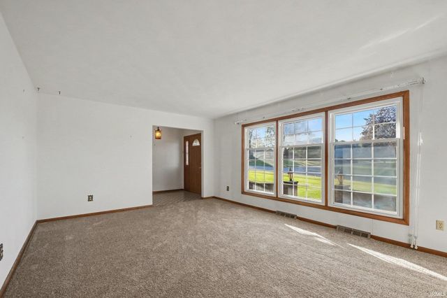 17971 Darden Road, South Bend, IN 46635