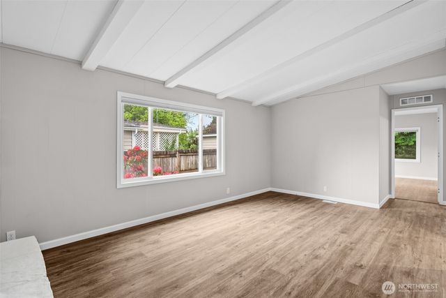 19604 129th Avenue NE, Bothell, WA 98011