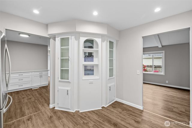 19604 129th Avenue NE, Bothell, WA 98011