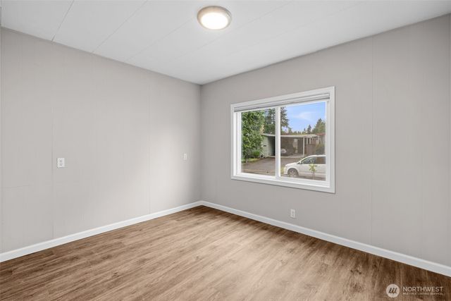 19604 129th Avenue NE, Bothell, WA 98011