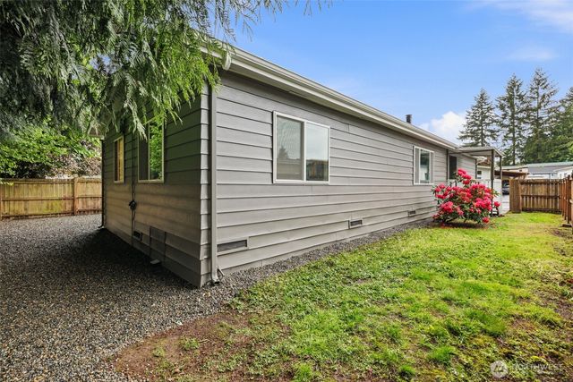 19604 129th Avenue NE, Bothell, WA 98011