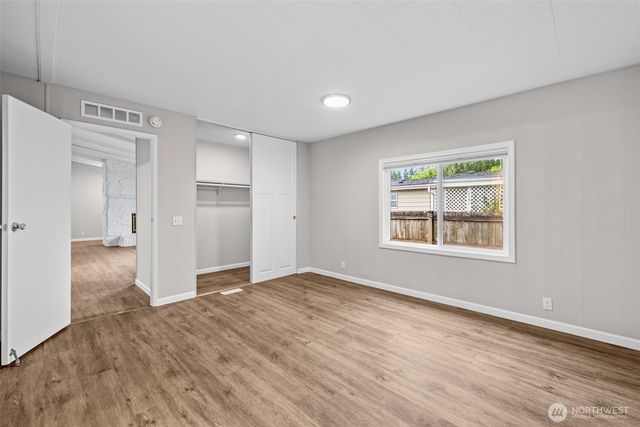 19604 129th Avenue NE, Bothell, WA 98011
