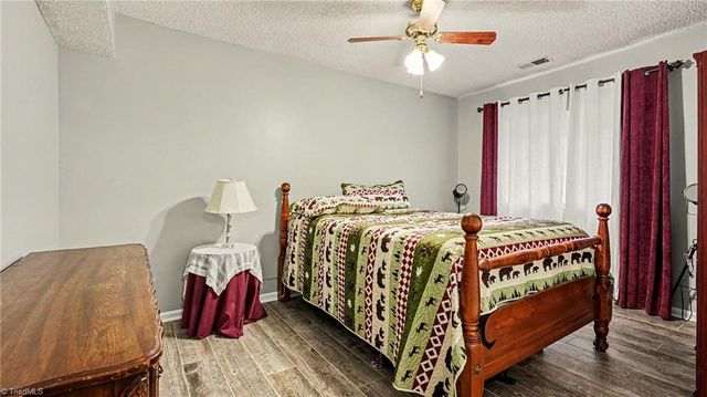5008 Shadygrove Lane, Greensboro, NC 27407